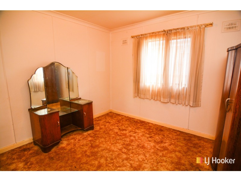 73 Laurence Street, Lithgow NSW 2790
