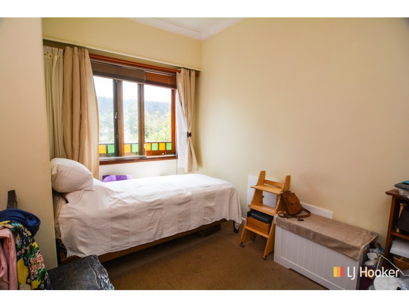 115 Chifley Road, Lithgow NSW 2790