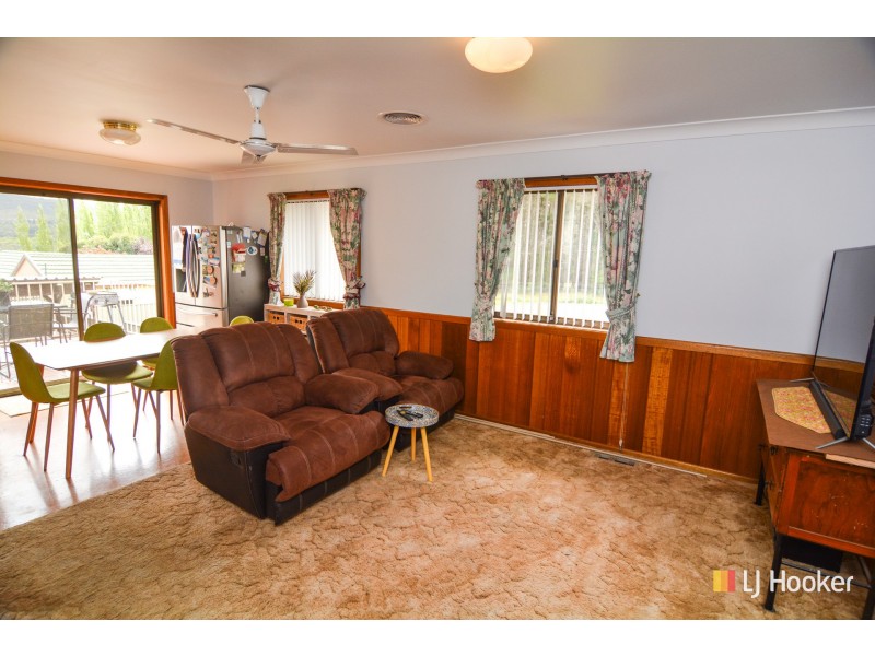 54 James Parade, Wallerawang NSW 2845