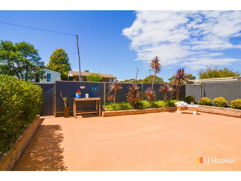 2/16 Sidey Place, Wallerawang NSW 2845