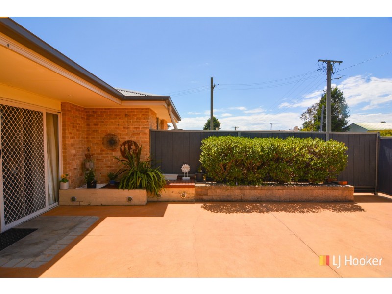 2/16 Sidey Place, Wallerawang NSW 2845