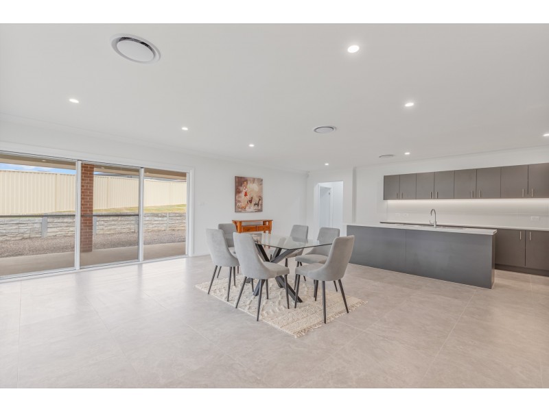 3 Trench Place, South Bowenfels NSW 2790
