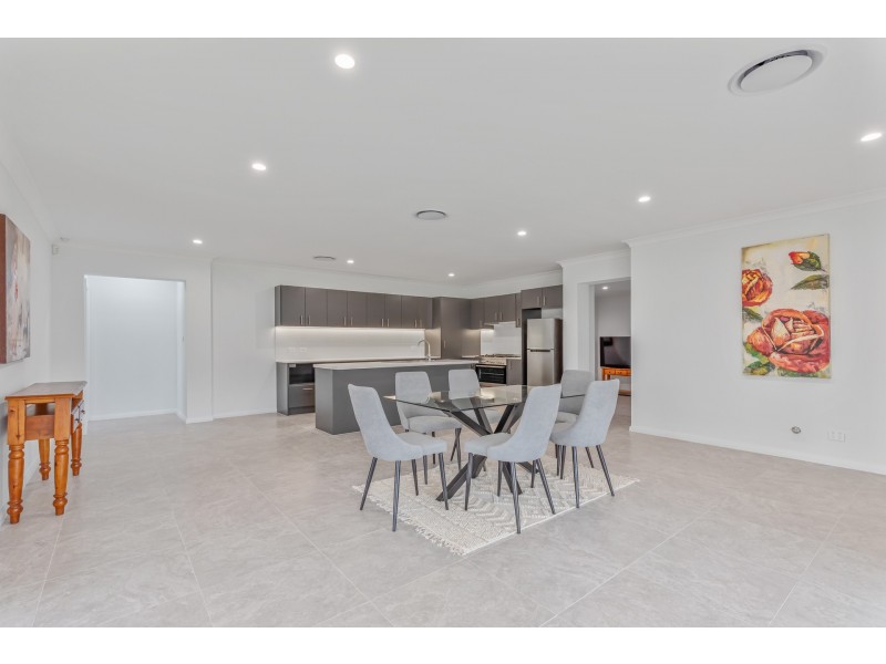 3 Trench Place, South Bowenfels NSW 2790