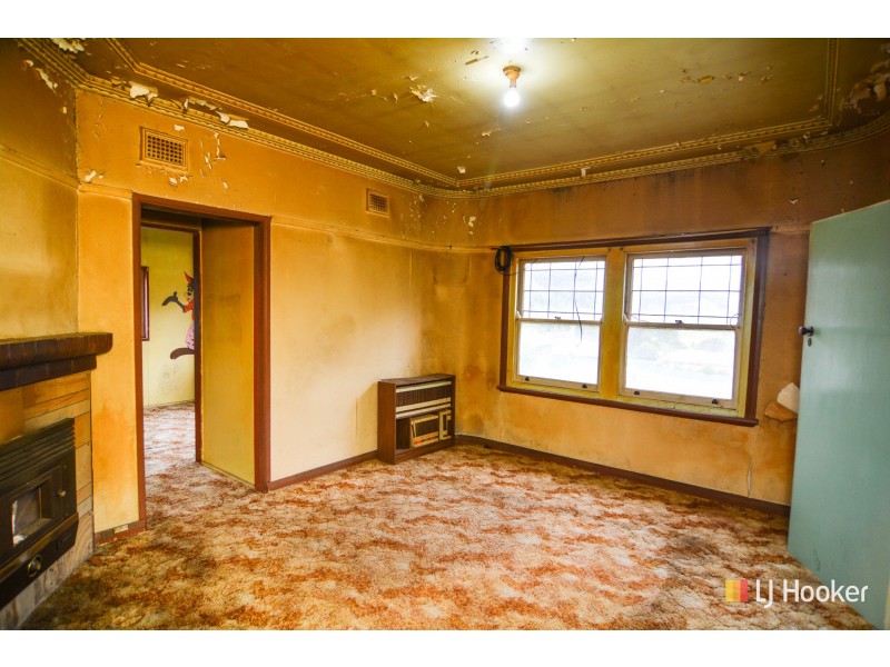 15 Hepburn Street, Lithgow NSW 2790