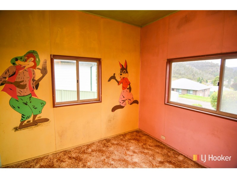 15 Hepburn Street, Lithgow NSW 2790