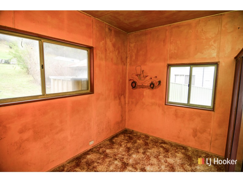 15 Hepburn Street, Lithgow NSW 2790