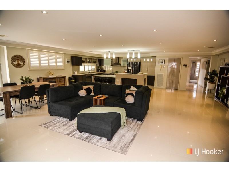10 Stockade Close, South Bowenfels NSW 2790