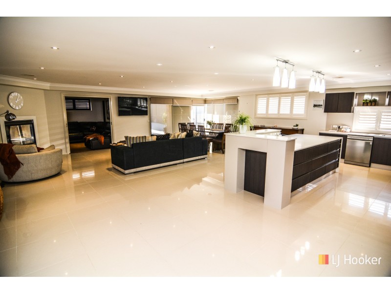 10 Stockade Close, South Bowenfels NSW 2790