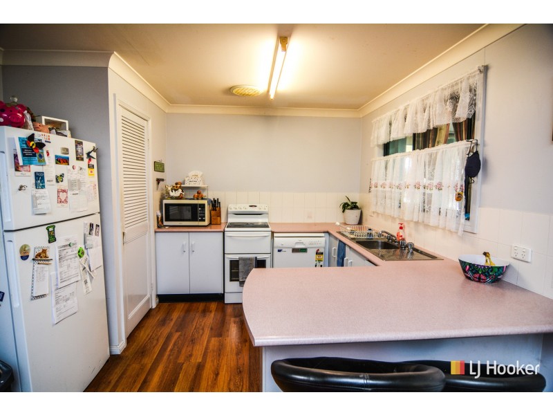 16 Wilton Close, Lithgow NSW 2790