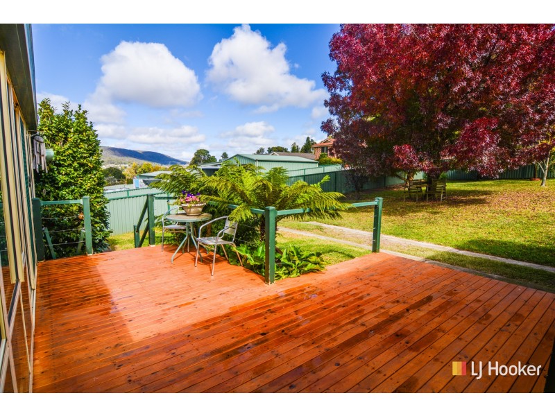 16 Wilton Close, Lithgow NSW 2790