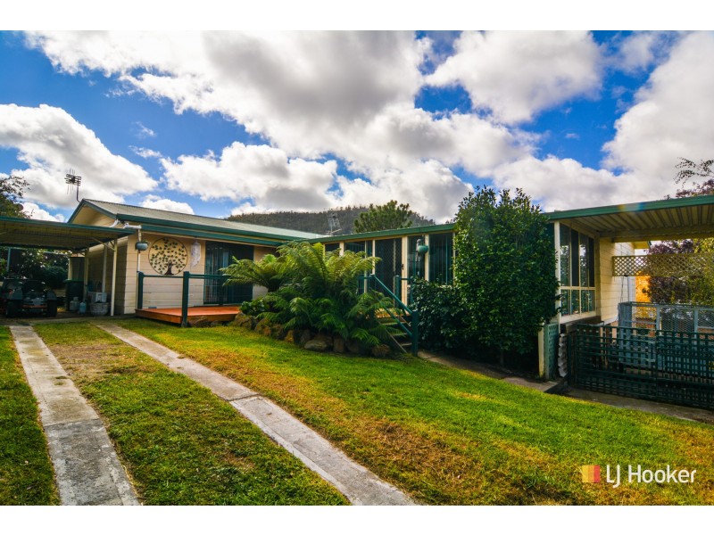 16 Wilton Close, Lithgow NSW 2790