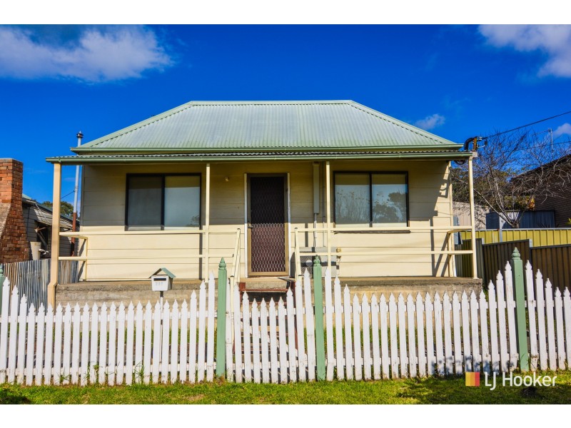 121 Williwa Street, Portland NSW 2847