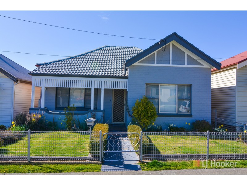11 Academy Street, Lithgow NSW 2790