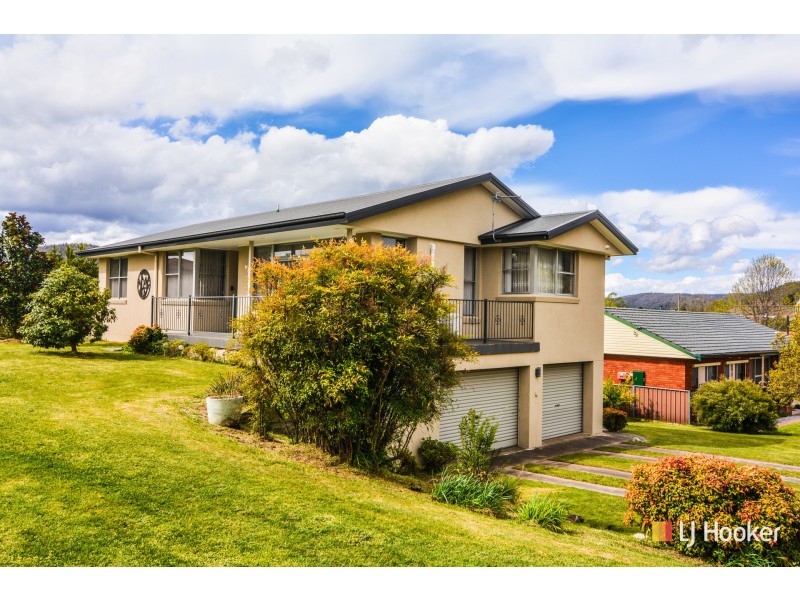 35 Bayonet Street, Lithgow NSW 2790