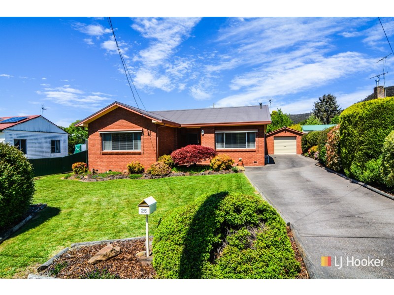 26 Amiens Street, Lithgow NSW 2790
