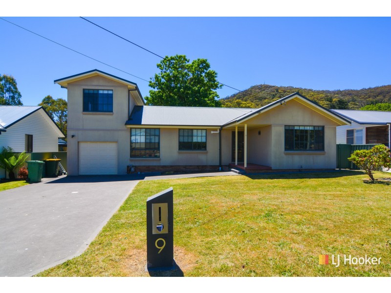 9 Finlay Avenue, Lithgow NSW 2790