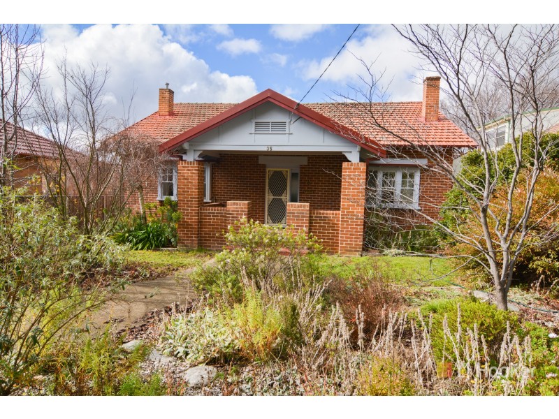 35 Ordnance Avenue, Lithgow NSW 2790