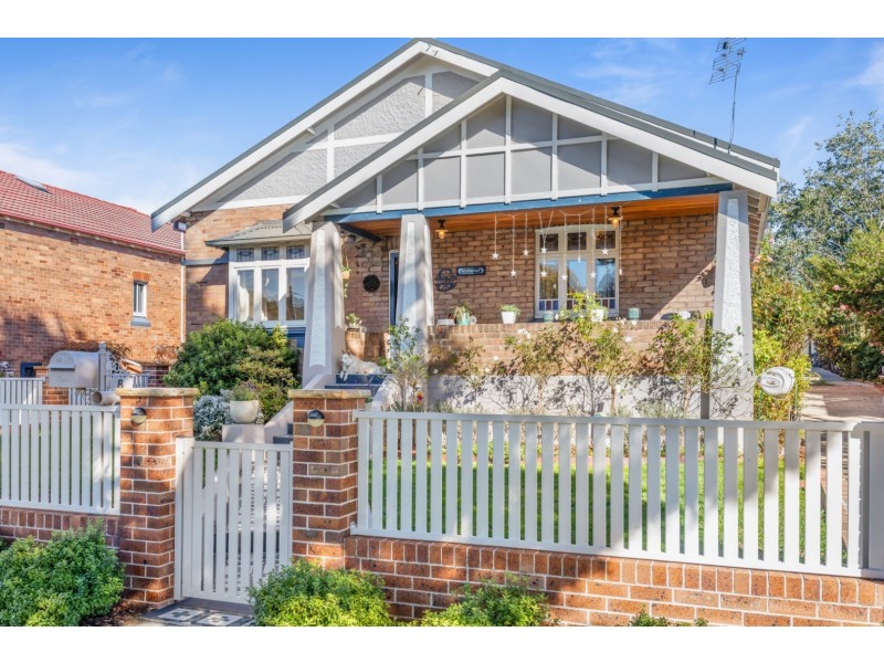 8 Ordnance Avenue, Lithgow NSW 2790