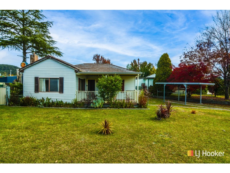 10 Bayonet Street, Lithgow NSW 2790
