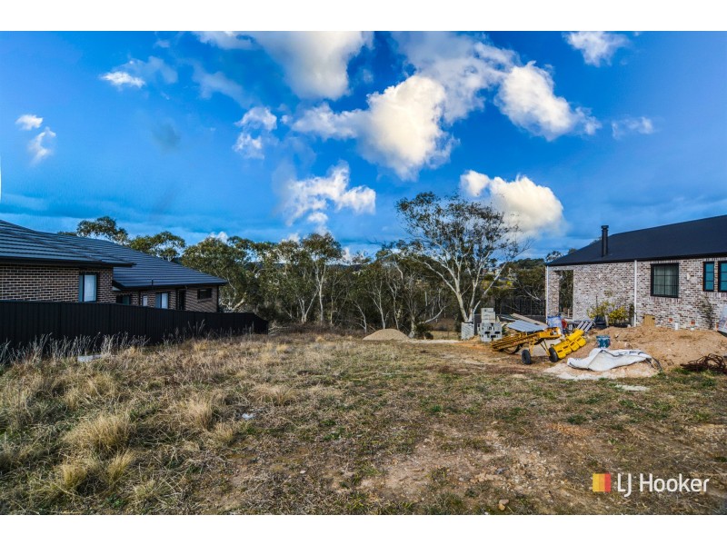 77 Henning Crescent, Wallerawang NSW 2845