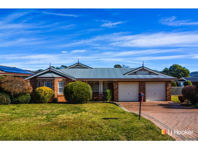 2 Protea Place, Lithgow NSW 2790