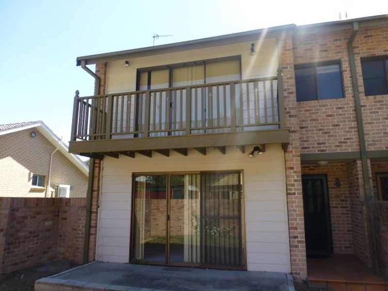 2/18 Redgate Street, Lithgow NSW 2790