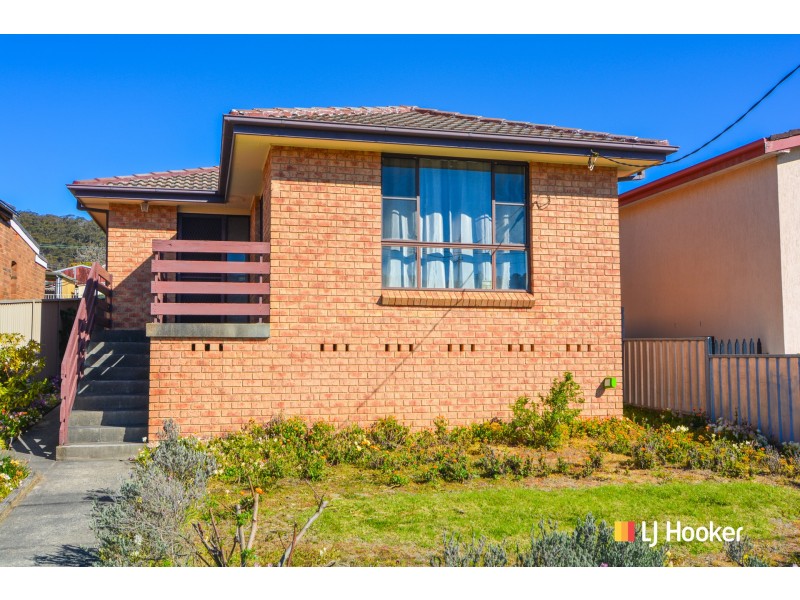 37 Chifley Road, Lithgow NSW 2790