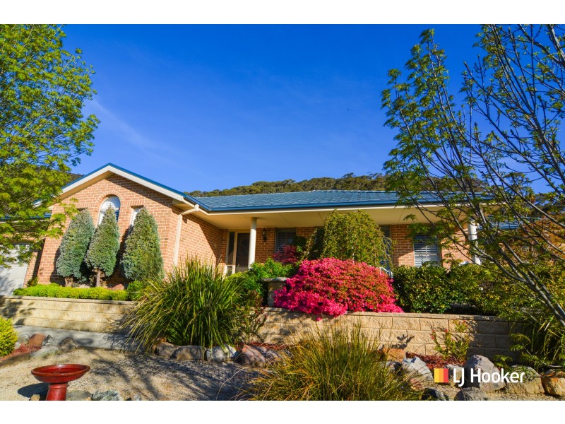 39 Robinia Drive, Lithgow NSW 2790