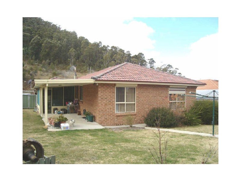 14 Crane Road, Lithgow NSW 2790