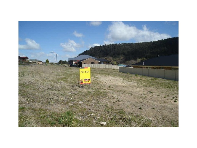 Lot 18 Henderson Place, Lithgow NSW 2790