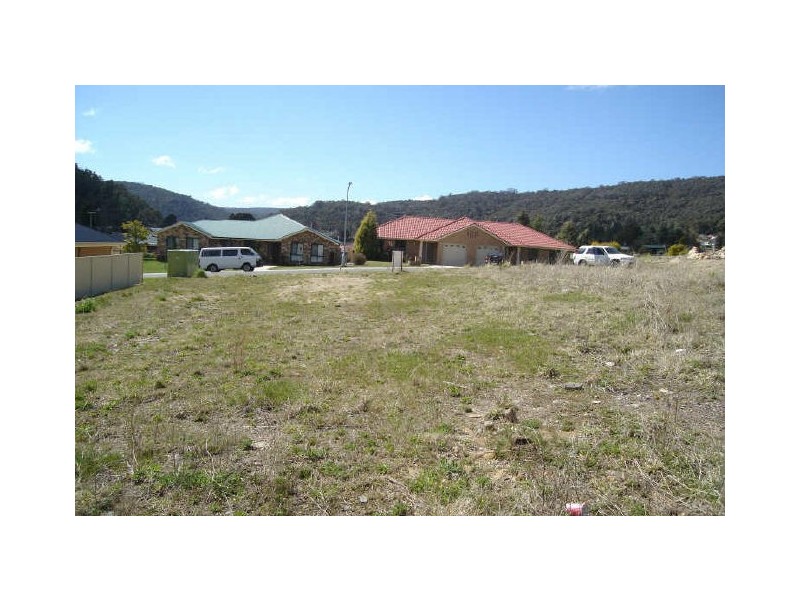 Lot 18 Henderson Place, Lithgow NSW 2790