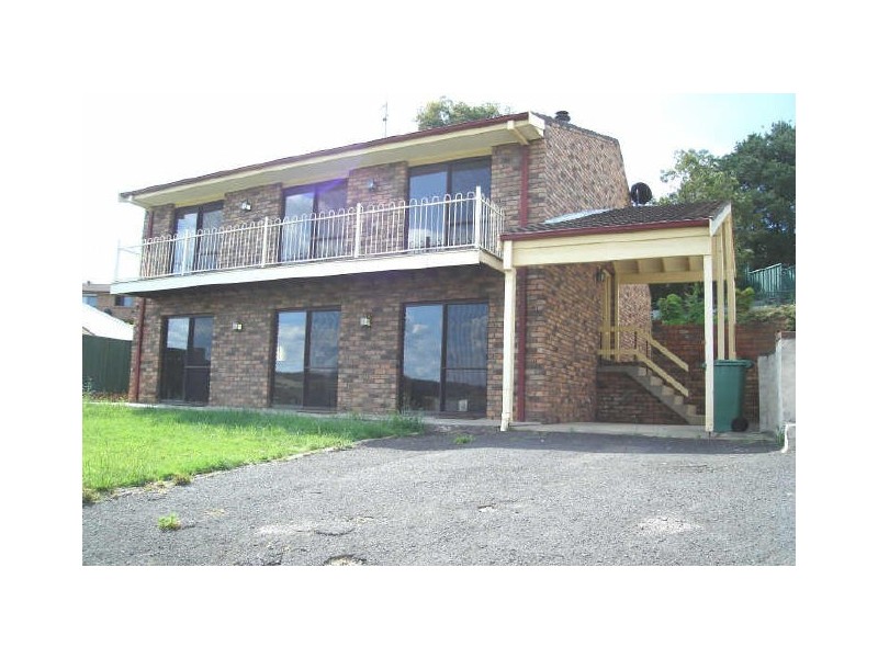 8 Walker Drive, Wallerawang NSW 2845