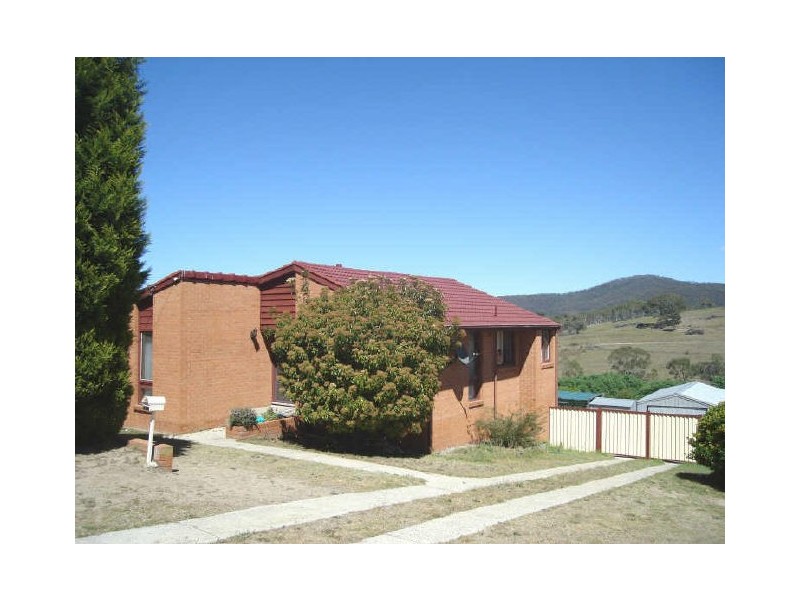 146 Landa Street, Lithgow NSW 2790