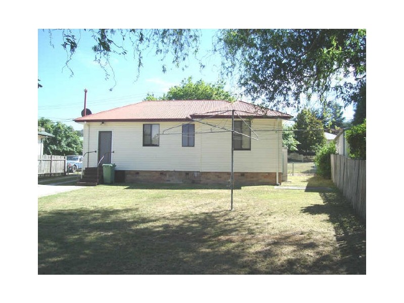 22 Andrew Street, Lithgow NSW 2790