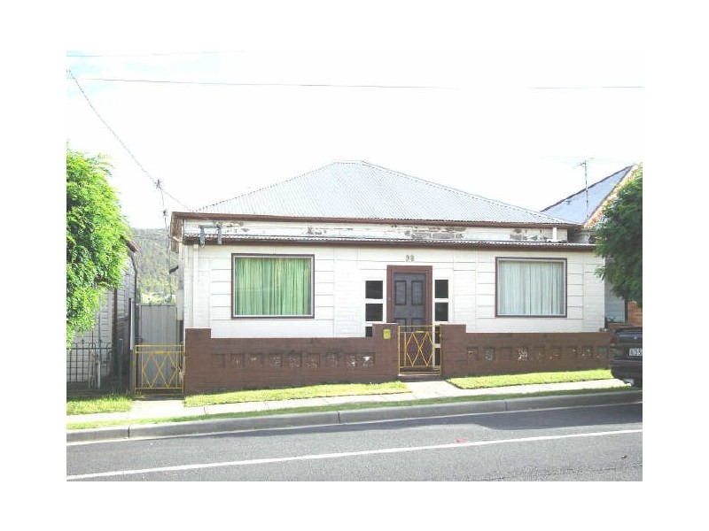 98 Mort Street, Lithgow NSW 2790