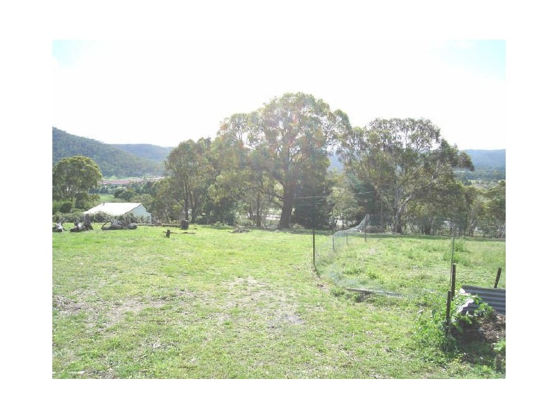 36 Hughes Lane, Marrangaroo NSW 2790