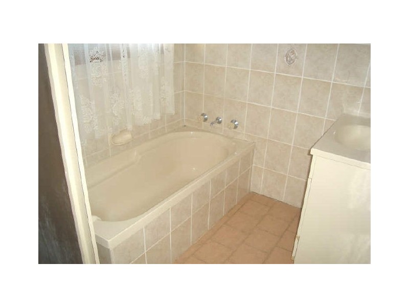 8 Bell Street, Portland NSW 2847