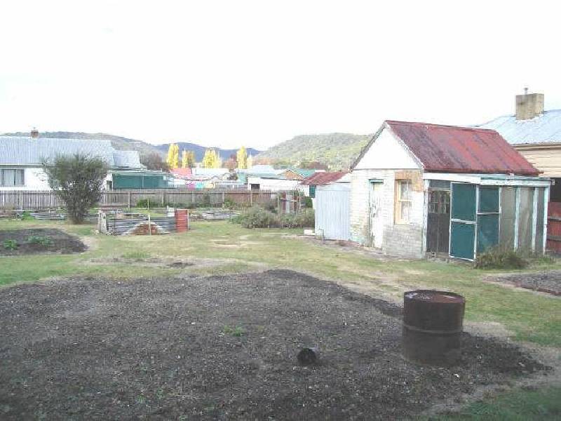 13 Geordie Street, Lithgow NSW 2790
