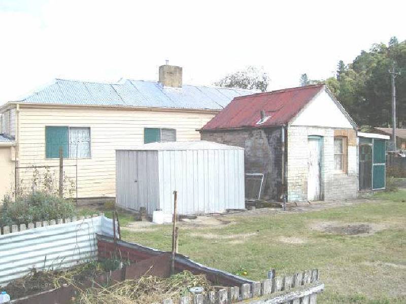 13 Geordie Street, Lithgow NSW 2790