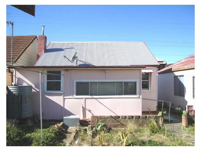 126 Inch Street, Lithgow NSW 2790