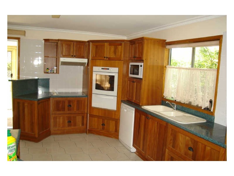 89 Rifle Parade, Lithgow NSW 2790