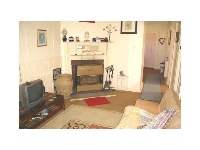 54 Cupro Street, Lithgow NSW 2790