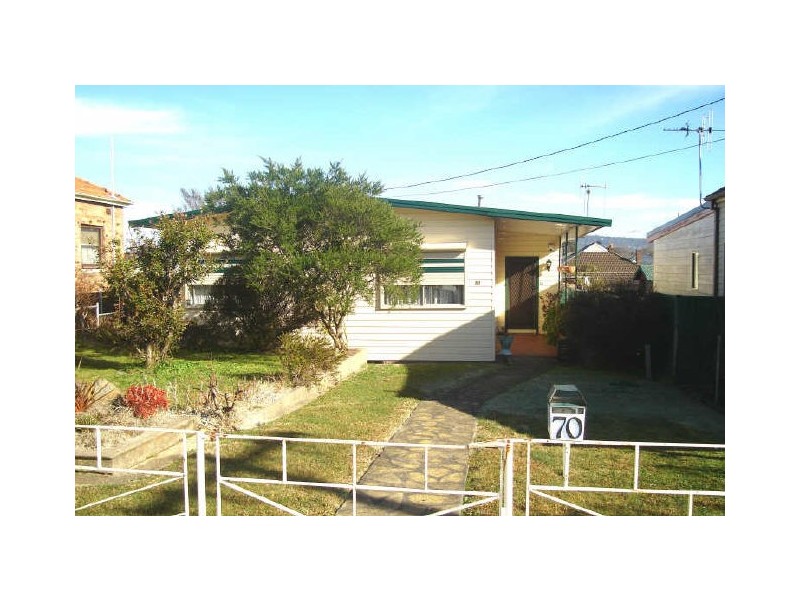 70 Ferro Street, Lithgow NSW 2790