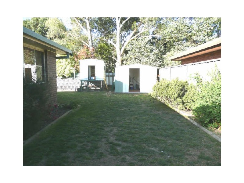 17 Fullagar Avenue, Lithgow NSW 2790