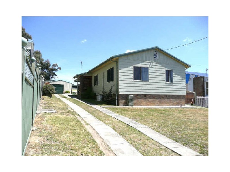 26 Finlay Avenue, Lithgow NSW 2790