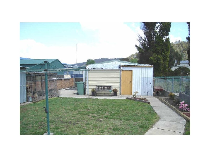 124 Inch Street, Lithgow NSW 2790