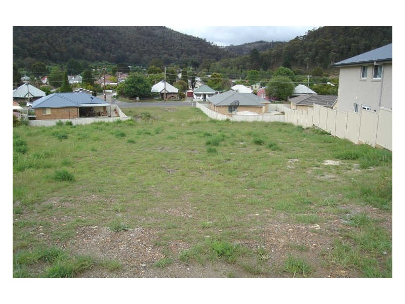 Lot 24 Henderson Place, Lithgow NSW 2790