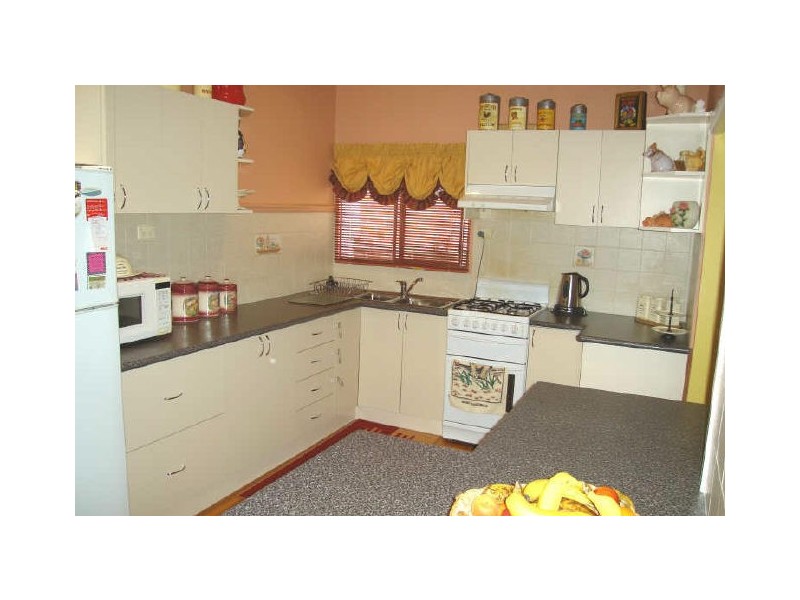 87 Calero Street, Lithgow NSW 2790