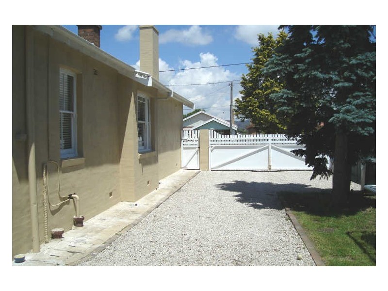 19 Malvern Street, Lithgow NSW 2790