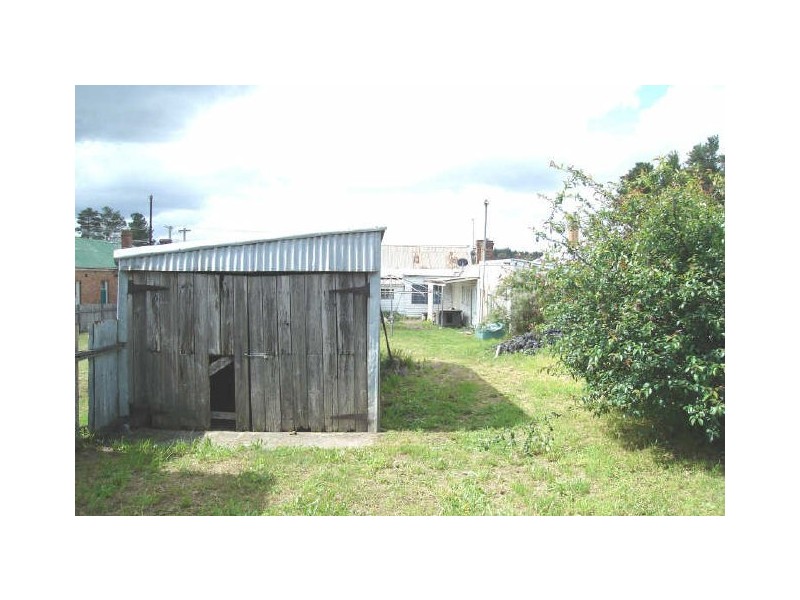 11 Williwa Street, Portland NSW 2847